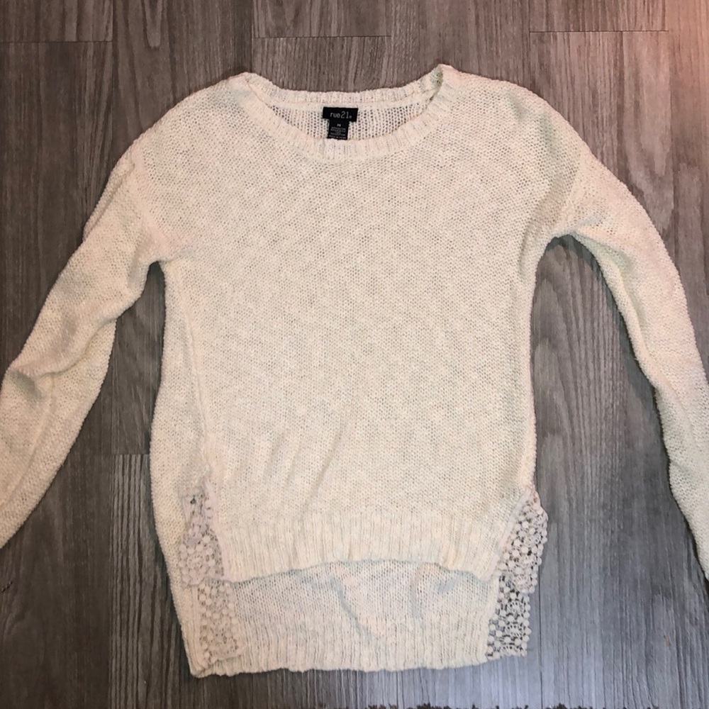 Rue 21 white cotton sweater
